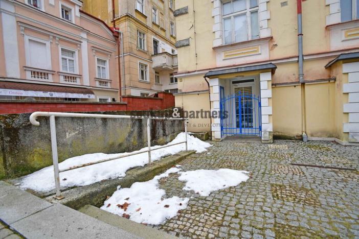 Prodej obchodního prostoru, Mariánské Lázně, Lidická, 28 m2