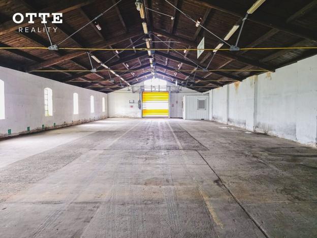 Pronájem skladu, Rokycany, Boženy Němcové, 3679 m2