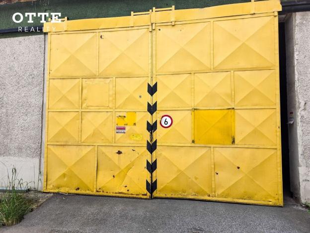 Pronájem skladu, Rokycany, Boženy Němcové, 3679 m2