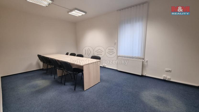 Pronájem kanceláře, Český Těšín, Ostravská, 271 m2