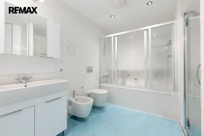 Prodej bytu 3+kk, Karlovy Vary, Pražská silnice, 99 m2