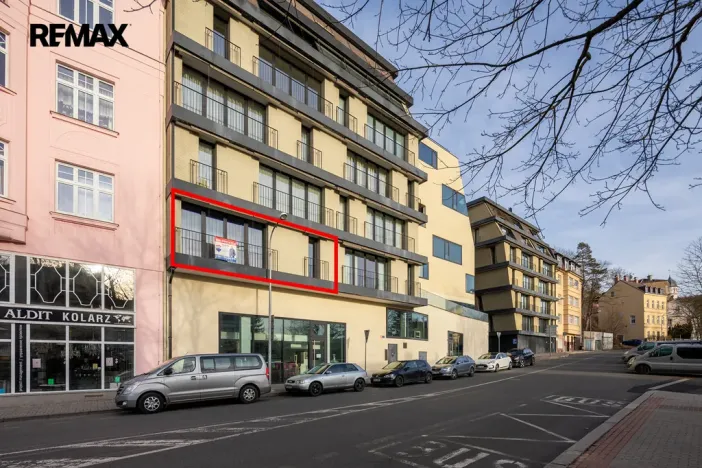 Prodej bytu 3+kk, Karlovy Vary, Pražská silnice, 99 m2