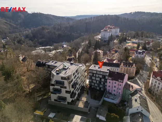 Prodej bytu 2+kk, Karlovy Vary, Pražská silnice, 63 m2