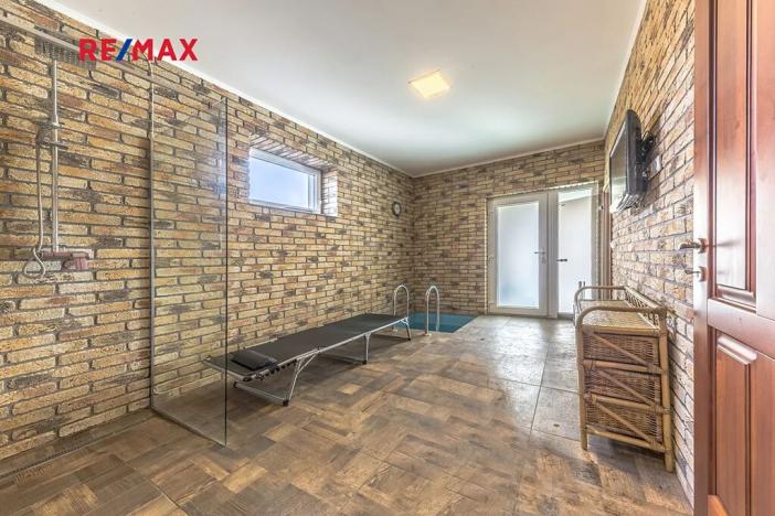 Prodej rodinného domu, Líbeznice, Nedvědova, 320 m2