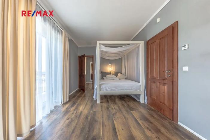 Prodej rodinného domu, Líbeznice, Nedvědova, 320 m2