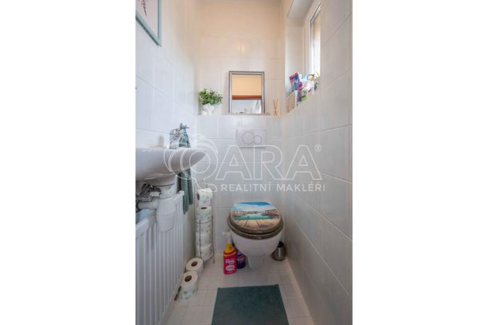 Prodej rodinného domu, Veleň - Mírovice, Fr. Pokorného, 199 m2