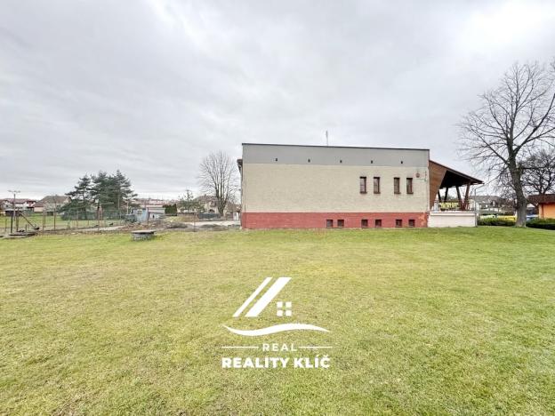 Prodej obchodního prostoru, Vřesina, 21. dubna, 613 m2