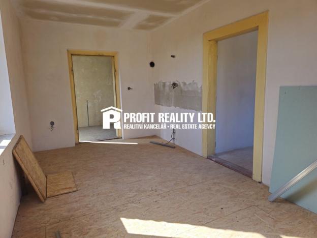 Prodej rodinného domu, Kounov, 206 m2