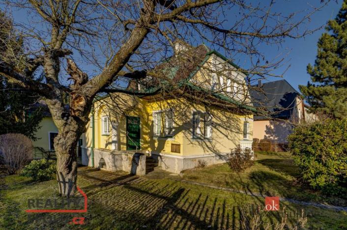 Prodej rodinného domu, Planá, Zahradní, 180 m2