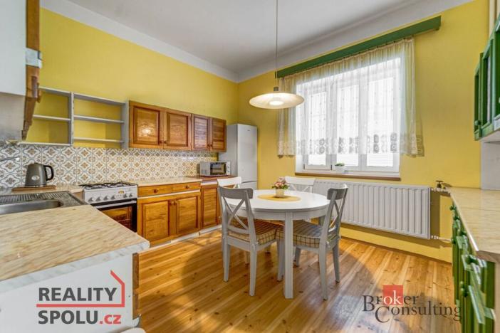 Prodej rodinného domu, Planá, Zahradní, 180 m2