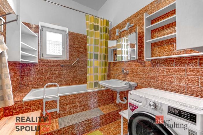 Prodej rodinného domu, Planá, Zahradní, 180 m2