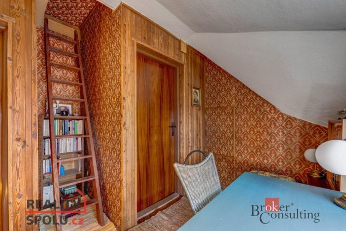 Prodej rodinného domu, Planá, Zahradní, 180 m2