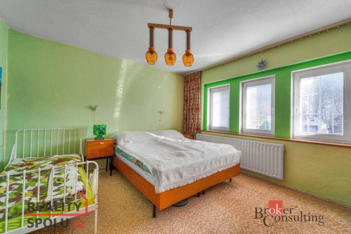 Prodej rodinného domu, Planá, Zahradní, 180 m2