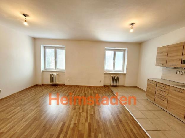 Pronájem bytu 2+kk, Havířov - Město, Hlavní třída, 43 m2