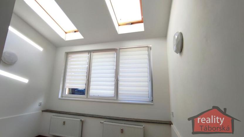 Prodej bytu 2+1, Nupaky, 94 m2