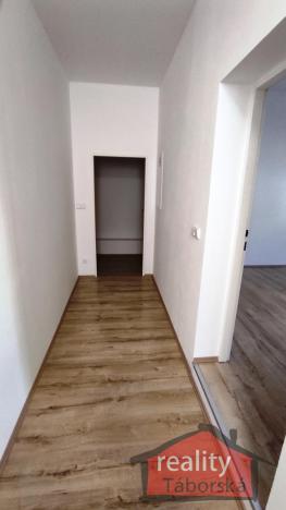 Prodej bytu 2+1, Nupaky, 94 m2