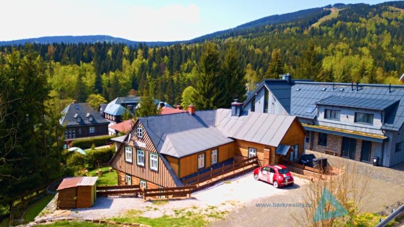 Prodej rodinného domu, Špindlerův Mlýn, 460 m2