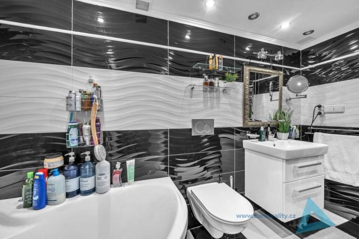 Prodej rodinného domu, Špindlerův Mlýn, 460 m2