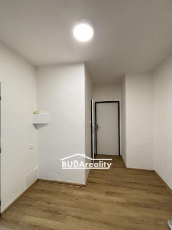 Prodej bytu 3+1, Zlín, Slovenská, 72 m2
