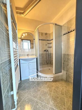 Prodej bytu 3+1, Zlín, Slovenská, 72 m2