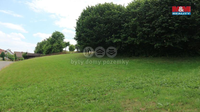 Prodej zahrady, Dolní Dobrouč, 717 m2