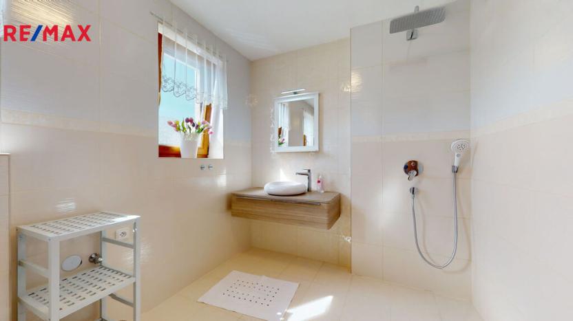 Prodej vícegeneračního domu, Příkazy - Hynkov, 344 m2