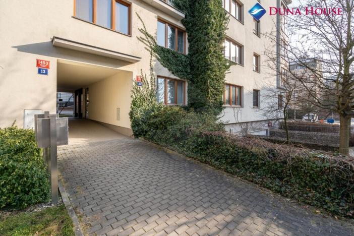 Prodej bytu 2+kk, Praha - Zbraslav, Václava Rady, 34 m2