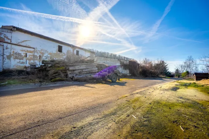 Prodej výrobních prostor, Žalany, Černčická, 18052 m2