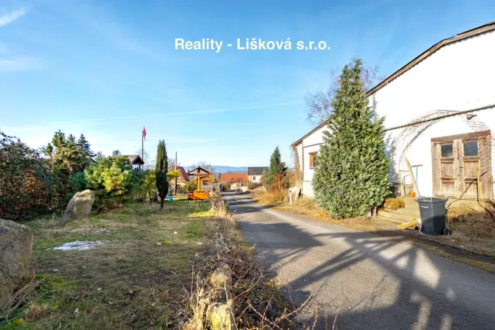 Prodej výrobních prostor, Žalany, Černčická, 18052 m2