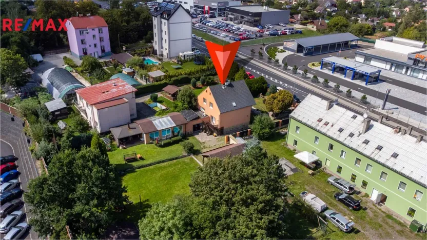 Prodej rodinného domu, Karlovy Vary - Dvory, Chebská, 256 m2