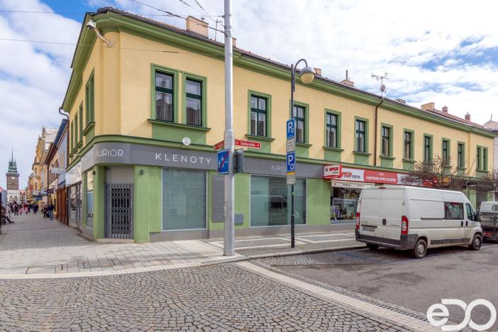 Pronájem skladu, Pardubice, Sladkovského, 77 m2