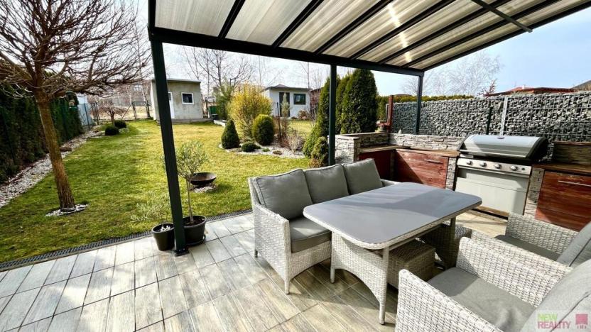 Prodej rodinného domu, Popovičky - Chomutovice, Petrovy Vrchy, 109 m2