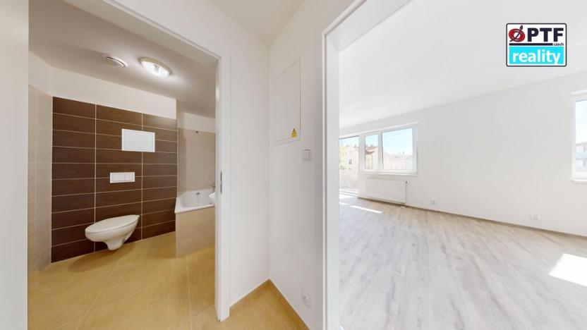 Pronájem bytu 1+kk, Plzeň, Železniční, 43 m2