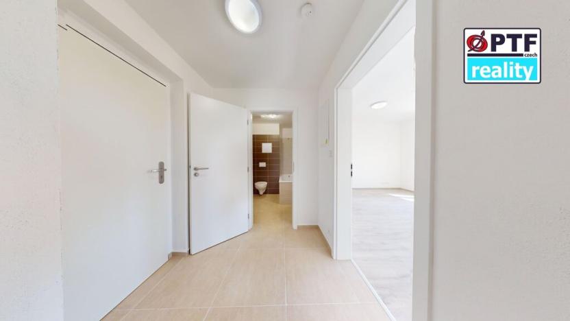 Pronájem bytu 1+kk, Plzeň, Železniční, 43 m2