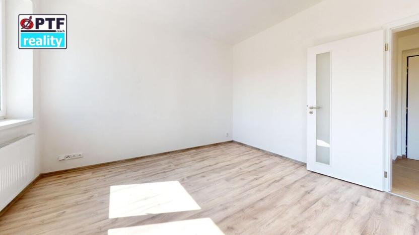 Pronájem bytu 1+kk, Plzeň, Železniční, 43 m2