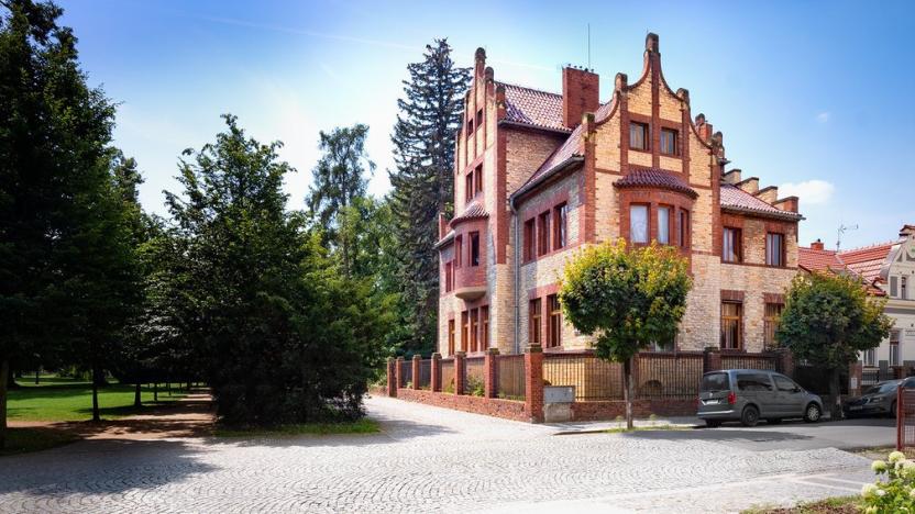 Pronájem bytu 3+kk, Poděbrady - Poděbrady II, nám. T.G.Masaryka, 78 m2
