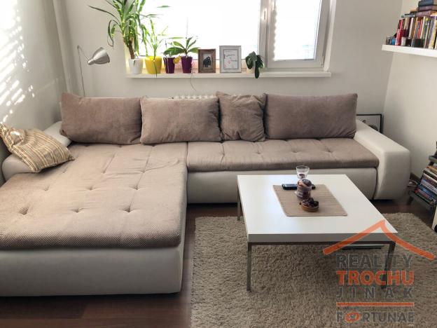 Prodej bytu 2+kk, Hradec Králové, Hradecká, 47 m2