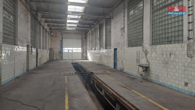 Pronájem garáže, Český Těšín, Jablunkovská, 322 m2