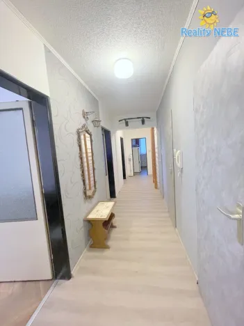 Pronájem bytu 3+1, Praha - Michle, Pod dálnicí, 75 m2