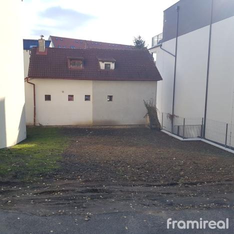 Prodej komerčního pozemku, Praha - Střížkov, U kapliček, 167 m2