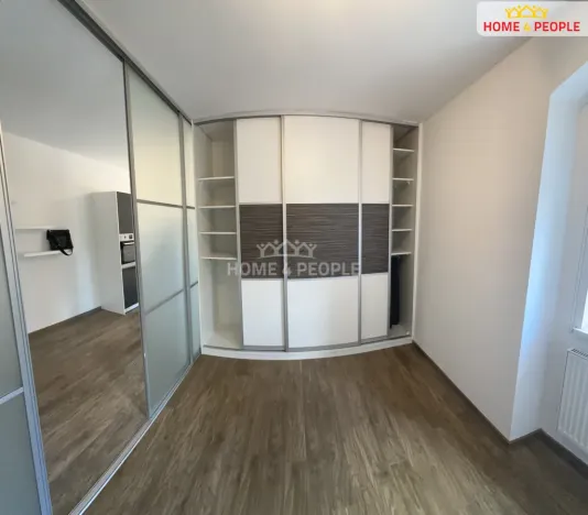 Pronájem bytu 2+kk, Škvorec, Tyršova, 47 m2