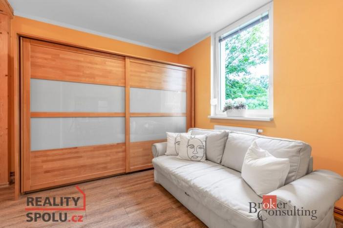 Prodej obchodního prostoru, Jablonec nad Nisou - Mšeno nad Nisou, Želivského, 300 m2