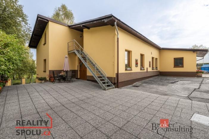 Prodej obchodního prostoru, Jablonec nad Nisou - Mšeno nad Nisou, Želivského, 300 m2