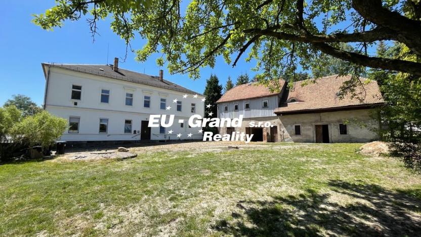 Prodej činžovního domu, Ebersbach, Německo, 300 m2