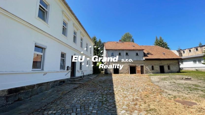 Prodej činžovního domu, Ebersbach, Německo, 300 m2