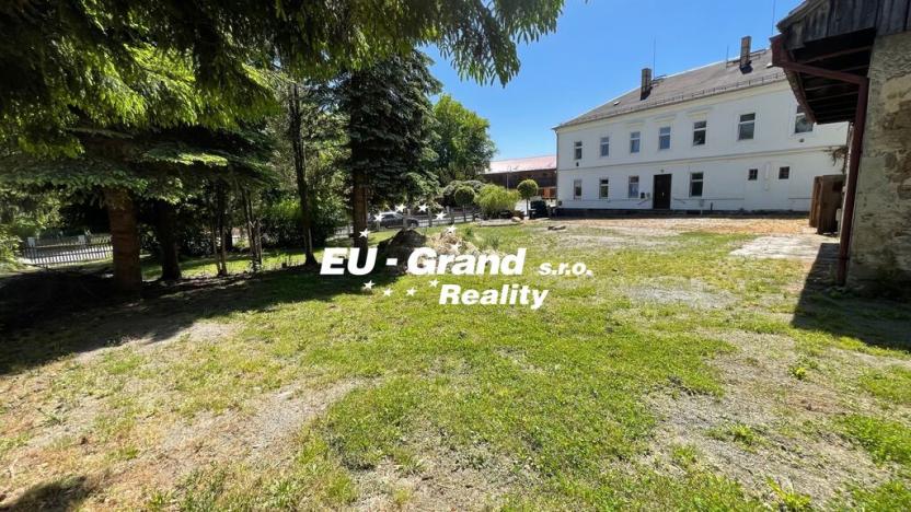 Prodej činžovního domu, Ebersbach, Německo, 300 m2