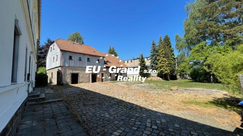 Prodej činžovního domu, Ebersbach, Německo, 300 m2