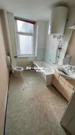 Prodej činžovního domu, Ebersbach, Německo, 300 m2