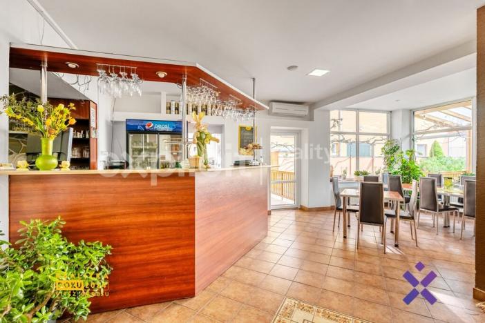 Prodej restaurace, Bojkovice, Sušilova, 1000 m2