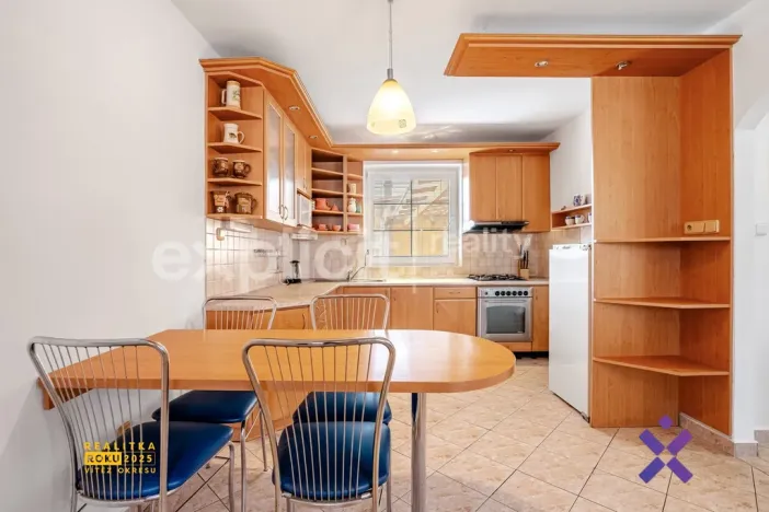 Prodej restaurace, Bojkovice, Sušilova, 1000 m2